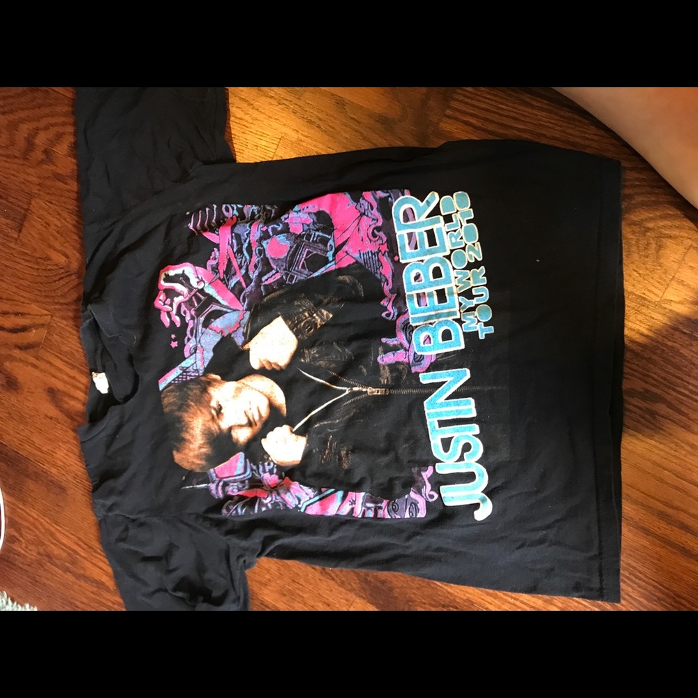 Justin Bieber shirt